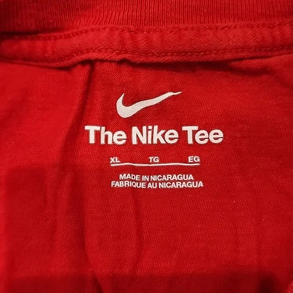 Red Nike Georgia Bulldogs Champs T-Shirt - Picture 3 of 3